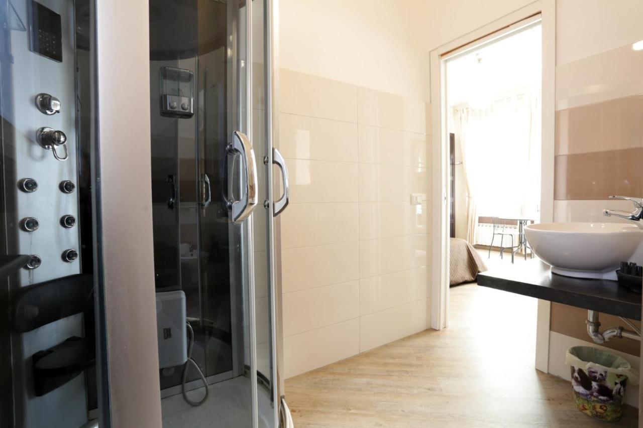 Domus Pio XI Bed & Breakfast Rome Exterior photo
